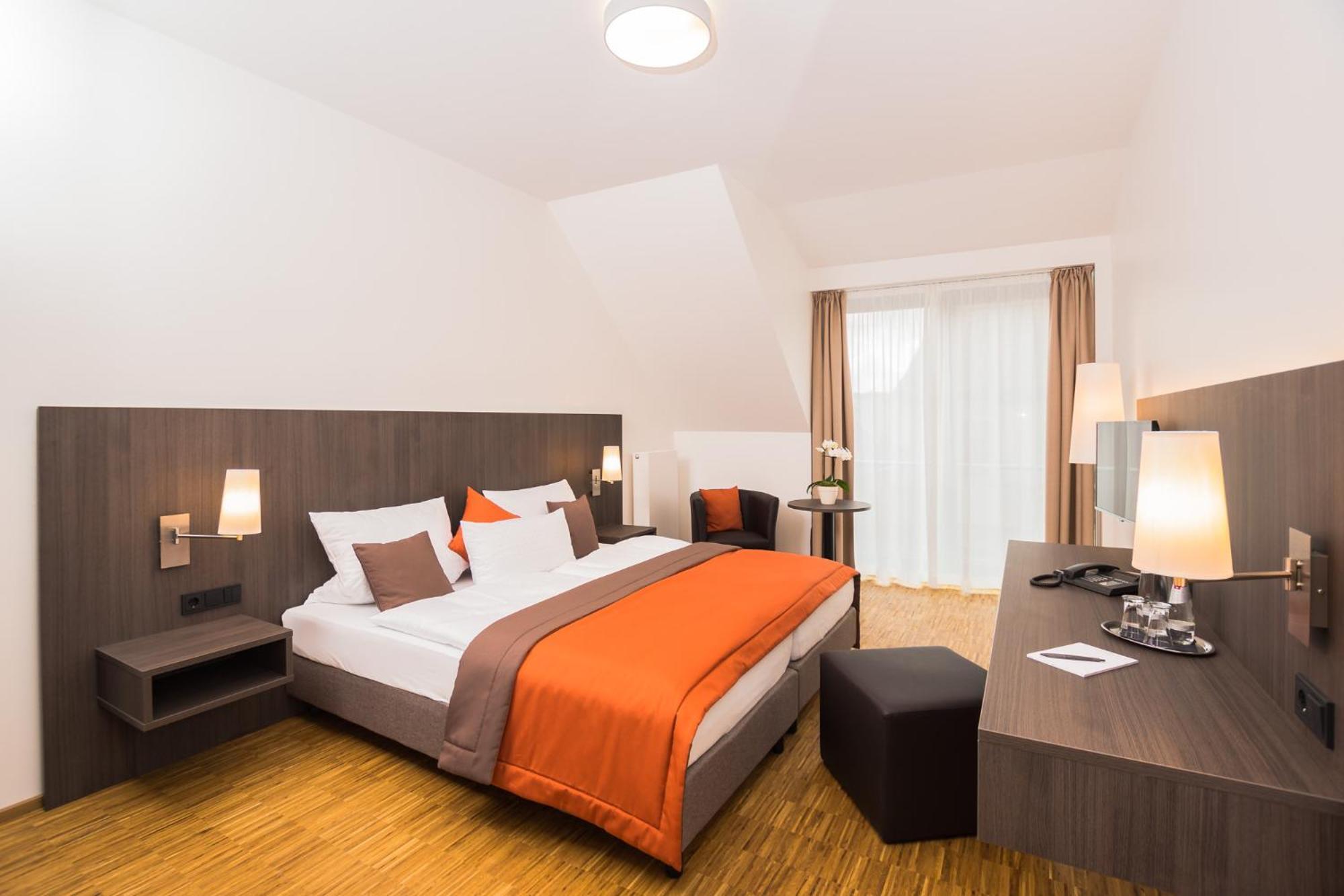 Stadthotel Reich เมลริคชตัดท์ ภายนอก รูปภาพ